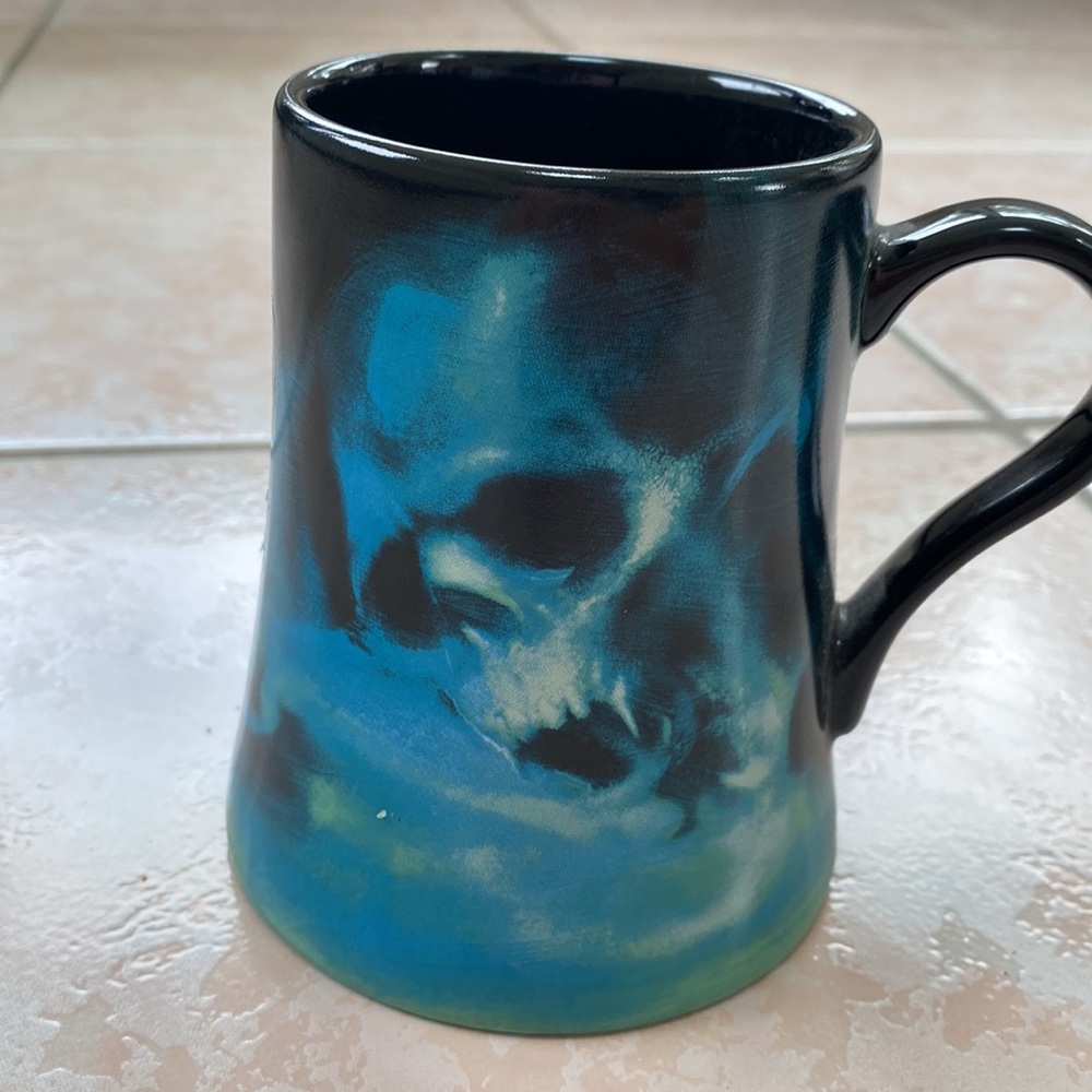 Universal Studios The Wizarding World Harry  Potter Skull Coffee Mug RARE